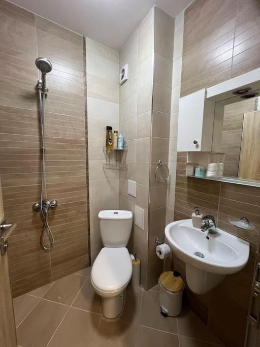 Cozy Apartment - Free Parking Plovdiv Ngoại thất bức ảnh